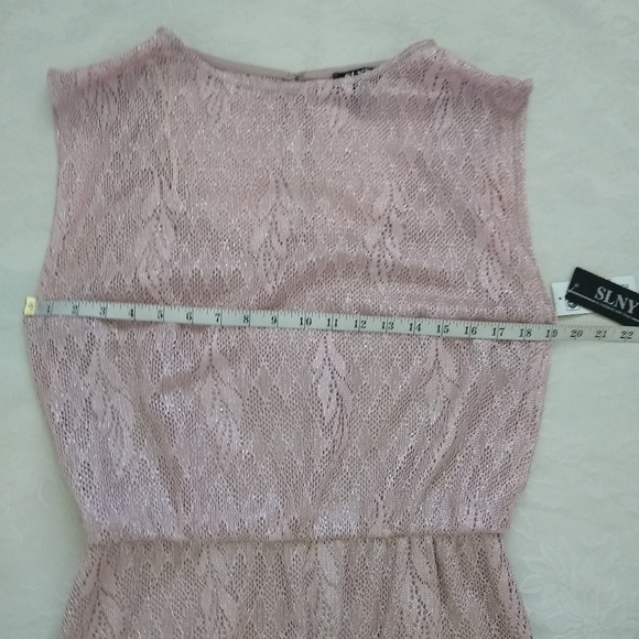 New🎀 Blouson fringe rose silver metallic lace floral sleeveless dress - Picture 4 of 10